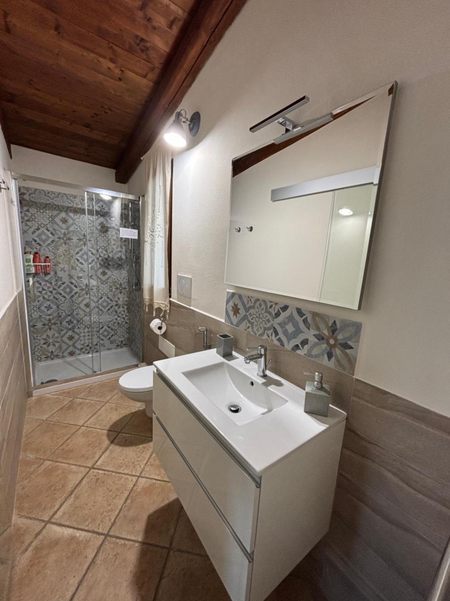 La Botte E Il Vino Rooms Capoterra Kültér fotó